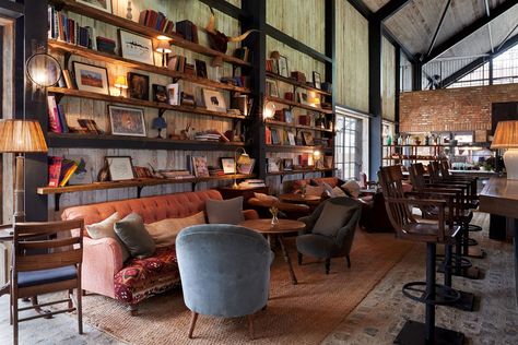 Soho Farmhouse - Picture gallery Soho Farmhouse Interiors, Soho Cafe, Michaelis Boyd, Pub Interior Design, Farmhouse Cafe, Bar Deco, Farmhouse Pictures, Soho Farmhouse, Cafe Seating