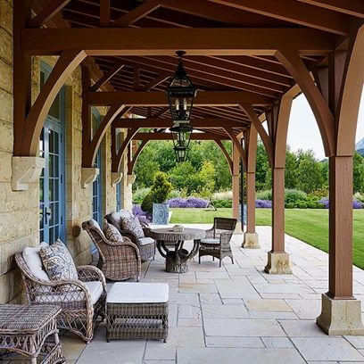 Loggia Lanterns | Garden Room Design Ideas (houseandgarden.co.uk) Garden Orangery, Timber Extension, Cattle Station, Clematis Montana, Traditional Interior Design, English Design, Pergola Plans, Pergola Kits, Garden Seating