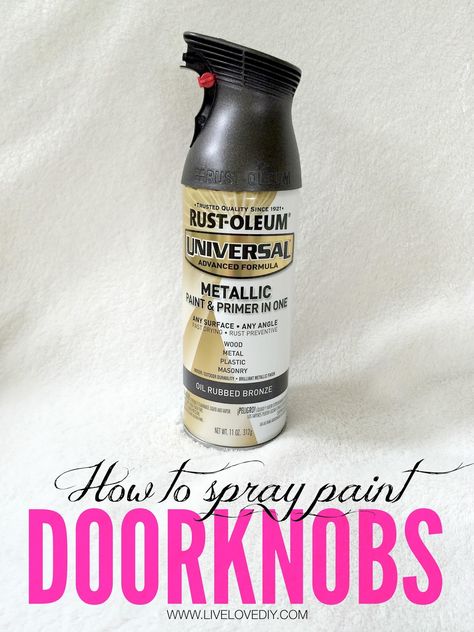 The secret to updating old brass doorknobs! This is SO great! Door Knobs Ideas, Paint Door Knobs, How To Spray Paint, Old Door Knobs, Kitchen Door Knobs, Old Door, Updating House, Painted Doors, Painting Tips