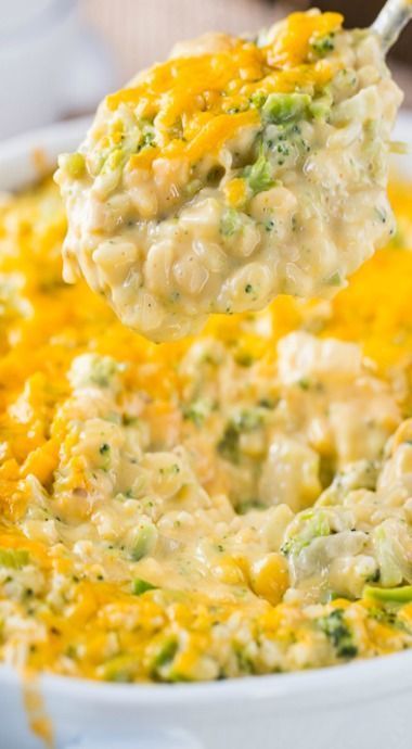 Broccoli Rice Casserole ~ Filling, satisfying and easy to make Cheesy Broccoli Rice Casserole, Cheesy Broccoli Rice, Broccoli Rice Casserole, Cheesy Broccoli, Corn Casserole, Broccoli Rice, Cheese Casserole, Food Baby, Broccoli Casserole