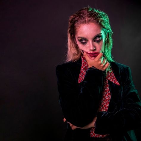 Joker Photoshoot, Halloween Portraits, Joker Girl, Joker Photos, Joker 2, Female Joker, Female Clown, Art Concepts, Lighting Plan