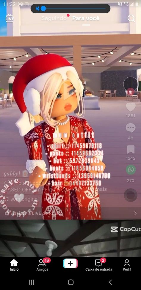 Christmas Outfit Codes Berry Ave, Berry Ave Christmas Codes, Zepeto Outfit Ideas, Roblox Christmas, Preppy Christmas Outfit, Outfit Ideas Emo, Dad Outfits, Pj Outfit, Blocksburg Outfit Codes￼