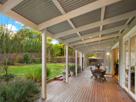 Garden Veranda Ideas, Verandas Ideas Outdoor, Wrap Around Verandah, Covered Pergola Patio, Verandah Ideas, Veranda Ideas, Veranda Design, Front Verandah, Building A Porch