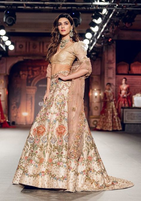 Lehenga For Engagement, Sabyasachi Collection, Shyamal And Bhumika, Delhi Girls, Raw Silk Lehenga, Indian Outfits Lehenga, Kriti Sanon, Ethnic Looks, Designer Outfits