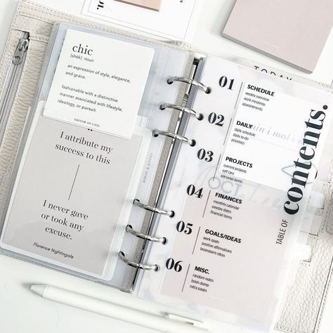 amanda leigh on Instagram: “Still loving this table of contents page from @heyplannergirl 😍 #plannergirl #plan #planner #plannerlove #simple #planneraddict #moterm…” Planner Table Of Contents, Contents Page, Minimal Planner, Table Of Contents Page, Planner Writing, Planner Setup, Planner Tips, Planner Obsessed, Filofax Planners