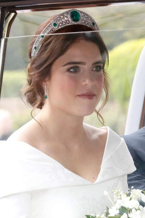 Princess Eugene, Eugenie Wedding, Jack Brooksbank, Royal Family England, Open Back Wedding Dress, Royal Wedding Dress, Royal Tiaras, Sarah Ferguson, Royal Brides