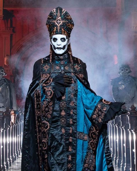 Ghost Singer, Papa Emeritus Iv, Ghost Papa Emeritus, Ghost Drawing, Demon Baby, Papa Emeritus, Ghost Papa, Band Ghost, Ghost And Ghouls