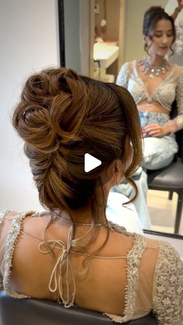 Hair Knots Tutorial, High Bun Tutorials, Side Swept Updo, Knot Hairstyles, High Updo, Curling Rods, Side Updo, Honey Cream, Top Knot Bun