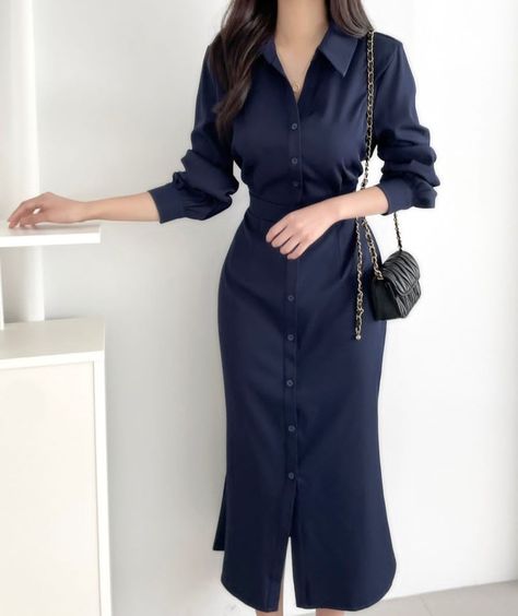 Office Attire Women, Women Blouses Fashion, Casual College Outfits, Sophisticated Outfits, Stylish Work Attire, Trendy Dress Outfits, Classic Women, Casual Day Outfits, Office Dress