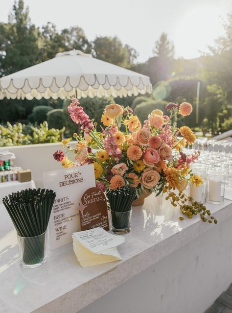 Rock N’ Roll Wedding in Malibu California | karlispanglerevents.com Outdoor Wedding Place Settings, Candles At Wedding Reception, Bar Florals Wedding, Wedding Barrel Decor, Wedding Creative Ideas, Pop Of Color Wedding, Wedding Bar Setup, Stellenbosch Wedding, Personalized Wedding Ideas