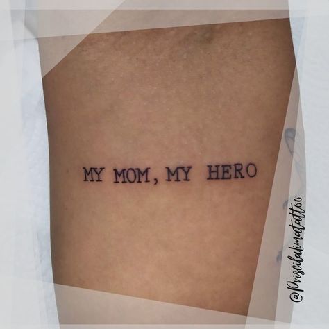 Tattoo Para Mae, Tattoos For Your Mom, Mini Tattoos Family, Tattoo For Family, Tattoo For Mom, Tattoos For Mom, Simple Wrist Tattoos, Basic Tattoos, Meaningful Tattoo Quotes