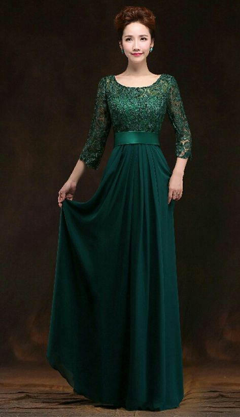 Net Maxi Dress, Net Maxi, Simple Maxi, Anarkali Dress Pattern, Simple Gowns, Anarkali Dress, Dress Gown, Green Silk, Ethnic Wear