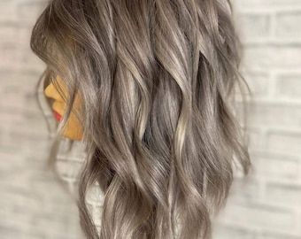 Pelo Color Ceniza, Grey Balayage, Laced Hair Extensions, Gray Balayage, 13x4 Lace Front Wig, Ash Blonde Balayage, Blending Gray Hair, Lace Front Human Hair Wigs, Peinados Fáciles Para Cabello Corto