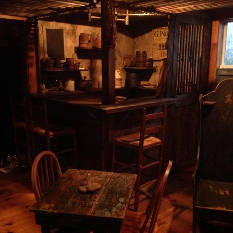 Old tavern room. Tavern Room, Dnd Room, Primative Decor, Colonial Interior, Primitive Colonial, Over The Garden Wall, Basement Bar, Cabins And Cottages, Colonial House