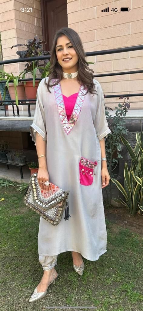 Pink Diwali Outfit, Middy Dress Casual Indian, Esty Shop.com Dresses, Pakistani Coord Sets, Pakistani Outfits Casual, Leheriya Dress, Pakistani Suits Casual, Latest Kaftan Designs, Pakistani Kurti Designs