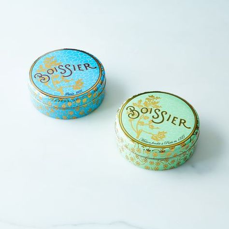 Coquette Packaging, Cookie Box Packaging, Paste Packaging, Gift Website, Super Bowl Snack Recipes, Food Packaging Boxes, Jam Labels, Graphic Design Food, Castle France