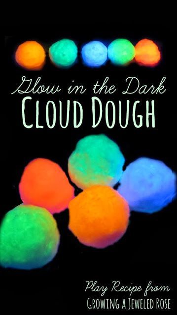 Space Dough, Outer Space Art Projects, Space Art Projects For Kids, Cloud Dough Recipe, Cloud Dough Recipes, Space Art Projects, Glow Crafts, Outer Space Art, Cosmic Space