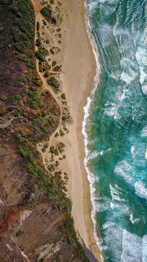 Drone Photoshoot, Aerial Photography Drone, Photographie Portrait Inspiration, Ocean Wallpaper, Drone Photos, Beach Wallpaper, Aerial Photo, Drone Photography, Birds Eye View