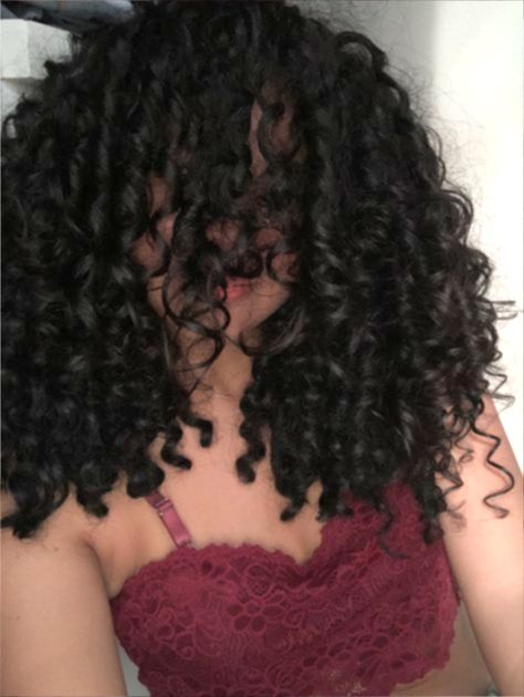 Long Curly Hair, Long Curly, Tokyo Revengers, Curly Hair, Link In Bio, Tokyo, Social Media, Media, Red