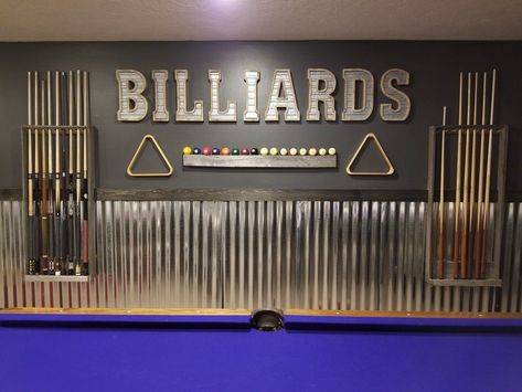 Accent Wall For Game Room, Billard Balls Crafts, Pool Table Wall Decor, Pool Room Wall Decor, Pool Cue Wall Rack, Basement Billiard Room Ideas, Garage Pool Table Room, Diy Game Room Decor, Diy Display Wall