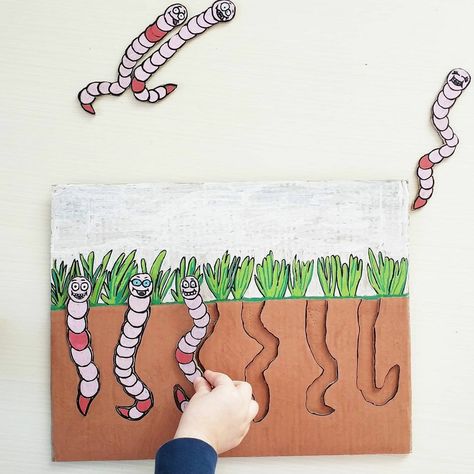 Worms Preschool, Worm Crafts, Cardboard Puzzle, Creative Math, Preschool Activities Toddler, Diy Puzzles, Puzzle Crafts, Craft Ideas For Kids, Earthworms