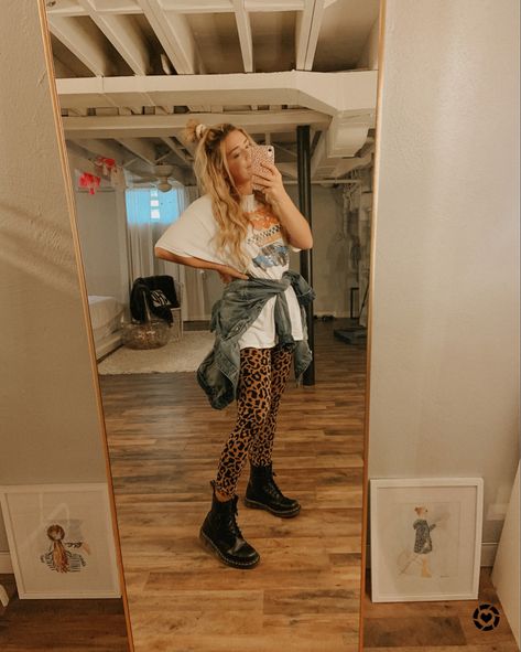 Casual outfit, graphic tee outfit, doc martens, leopard leggings, casual style Animal Print Leggings Outfit, Leopard Print Leggings Outfit, Leopard Leggings Outfit, Printed Leggings Outfit, Leopard Print Tights, Graphic Tee Outfit, Leggings Outfit Fall, Doc Martens Outfit, Leopard Outfits