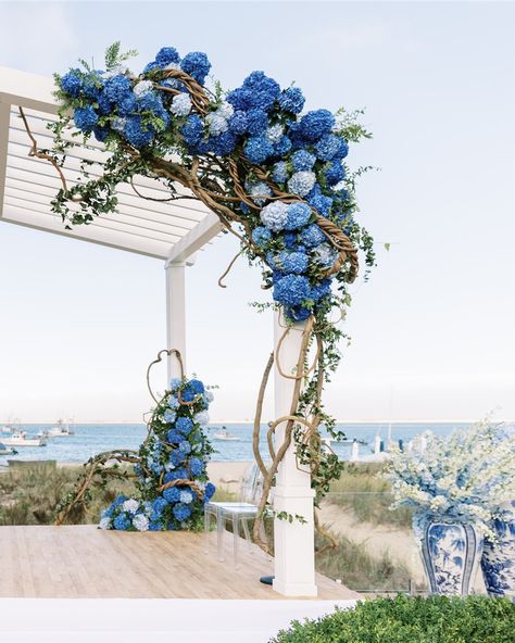 HMR | Allan Zepeda Blue Hydrangea Wedding Centerpieces, Hydrangea Centerpiece Wedding, Wedding Church Aisle, Periwinkle Wedding, Blue Hydrangea Wedding, White Wedding Arch, Hydrangeas Wedding, Wedding Arch Flowers, Faux Floral Arrangement