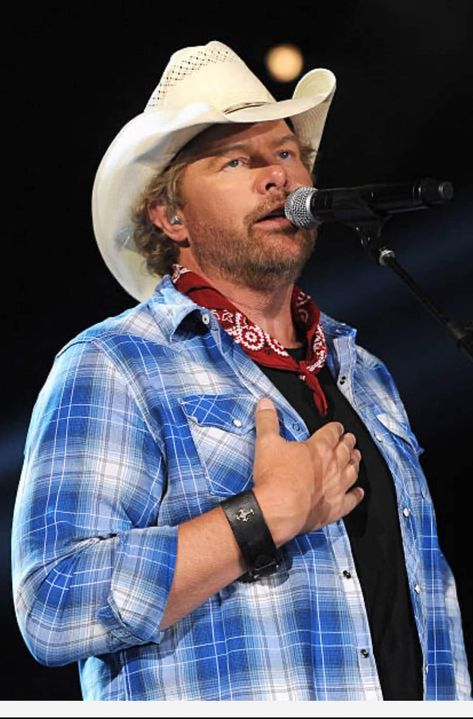 Music Review, Toby Keith, The Music Man, Western Apparel, Country Boy, Always In My Heart, Music Man, Photo Download, Country Boys