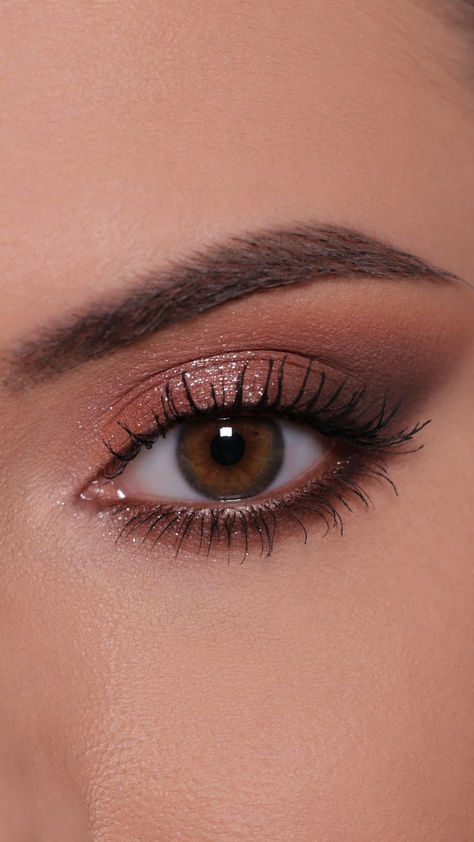 Smokey Rose Eye Makeup, Smokey Makeup For Hooded Eyes, Smoky Brown Glitter Eye Makeup, Copper Smokey Eye Makeup, Eye Makeup Light Pink, Eye Makeup For Small Hooded Eyes, Smokey Eyeshadow For Brown Eyes, Night Out Makeup Brown Eyes, Prom Makeup For Hooded Eyes