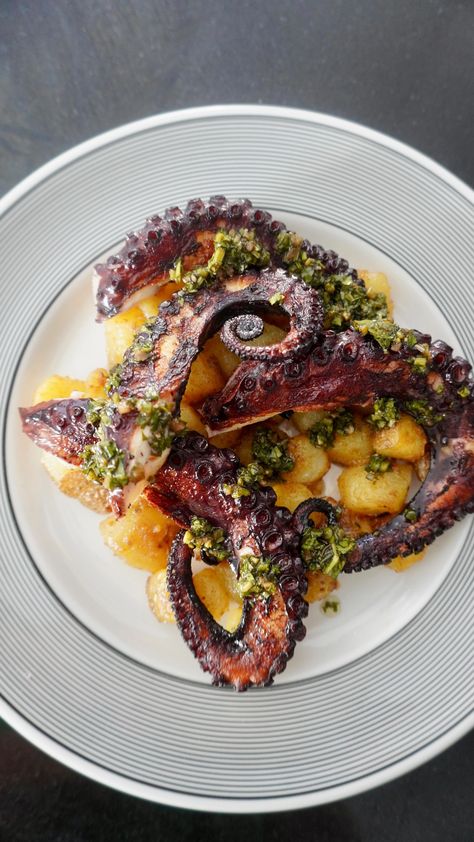 Octopus Ceviche Recipe, Northern Pike Recipe, Pike Recipes, Octopus Carpaccio, Octopus Recipes, Squid Recipes, Fish Dinner Recipes, Ceviche Recipe, Grilled Octopus