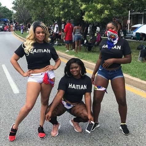 Haitian Outfit, Haitian Flag Clothing, Haitian Music, Haitian Women, Caribbean Carnival Costumes, Island Gyal, Haitian Flag, Puerto Rican Pride, Caribbean Carnival