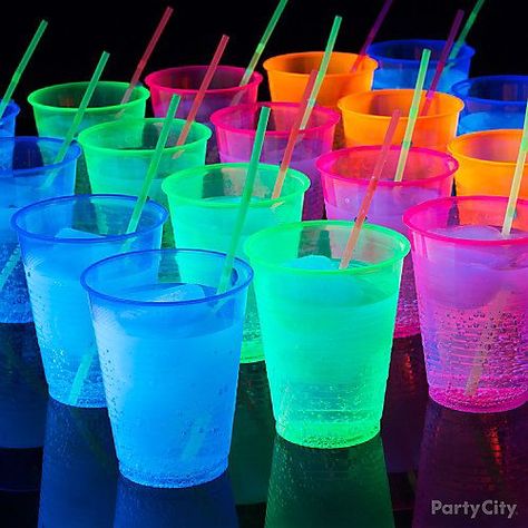 Black Light Party, Glow In Dark Party, Neon Birthday Party, Glow Birthday Party, Light Party, Neon Birthday, Blacklight Party, Glow Birthday, 13th Birthday Parties