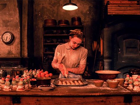 Saoirse Ronan as "Agatha" in Wes Anderson's THE GRAND BUDAPEST HOTEL The Grand Budapest Hotel, Wes Anderson Movies, Wes Anderson Films, Grand Budapest, Grand Budapest Hotel, Ralph Fiennes, Budapest Hotel, Film School, Wes Anderson