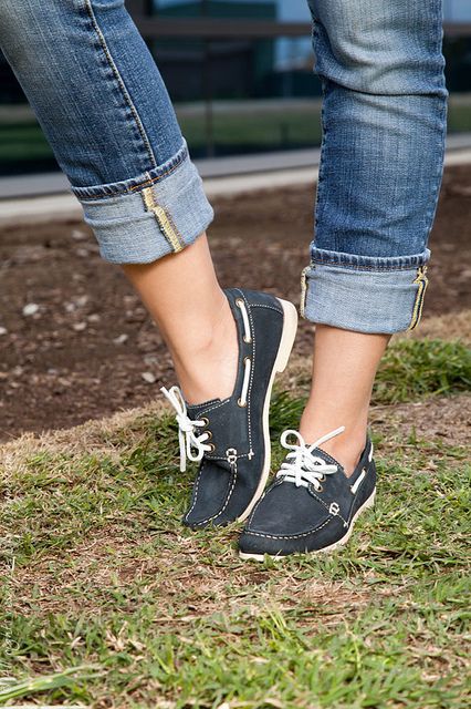 feeling the blues Boat Shoes Outfit, Shoe Outfits, Navy Boat, Nike Air Max 2015, Shoes Outfit, Air Jordan Sneakers, On A Boat, Boat Shoe, Sperry Shoes