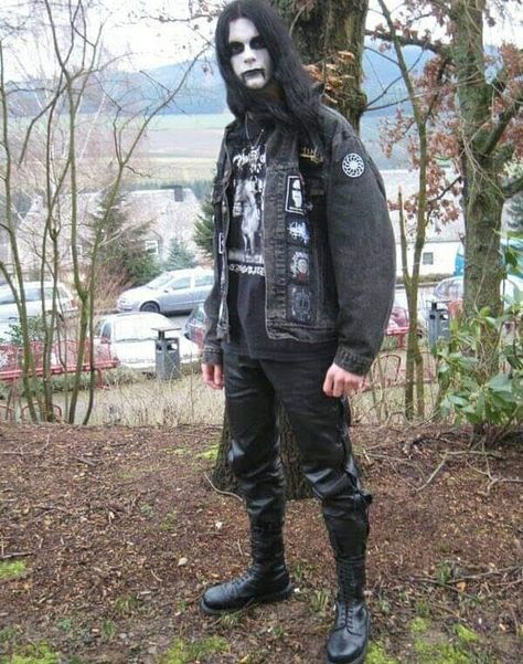 Black Metal Style Men, Metalhead Style Men, Black Metal Fashion Men, Black Metal Clothes, Black Metal Men, Black Metal Outfit Men, Metalhead Guy Outfit, Goth Punk Outfits Men, Metalhead Haircut