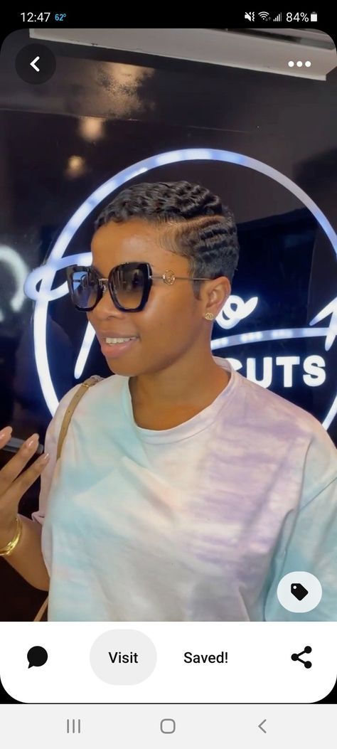 Short Hair Relaxer Black Women, Relaxing Short Hair, How To Style Short Permed Hair, Tongs Hairstyle Curls, Low Cut Styles For Black Women, Pixie Cut Fashion Outfits, Perm Cut For Black Women, Permed Pixie, Bobcut Hairstyles Short