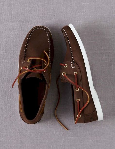 Style Ideas For Men, Best Boat Shoes, Best Summer Shoes, Boat Shoes Fashion, Urban Fashion Girls, Boden Usa, Urban Wear Women, Mens Summer Shoes, Men With Street Style