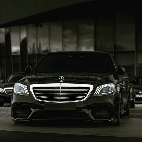 Mercedes Benz S class wallpaper iphone S Class Wallpaper, Class Wallpaper, Mercedes Benz Wallpaper, Mercedes Wallpaper, Gt Cars, Nissan Cars, Classic Mercedes, Mercedes Car, Benz S Class