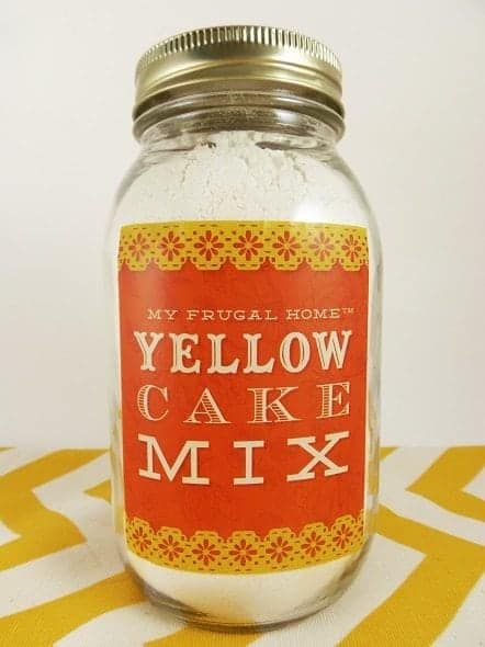 Homemade Yellow Cake Mix - tastier than store-bought and easy to make Cake Mix Recipes Homemade, Homemade Yellow Cake, Yellow Cake Mix Recipes, Homemade Cake Mixes, Baking Mix Recipes, Homemade Dry Mixes, Boxed Cake Mixes Recipes, Diy Mixes, Dry Mixes