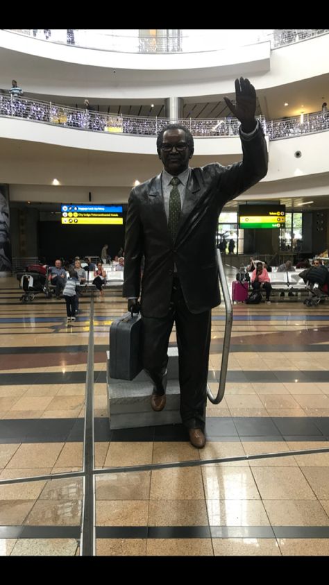 OR Tambo welcoming visitors at the international airport in Johannesburg South Africa Airport, Johannesburg Airport, Kenyan Flag, Sandra Smith, Airport Aesthetic, Johannesburg South, Johannesburg, International Airport, Travel Aesthetic