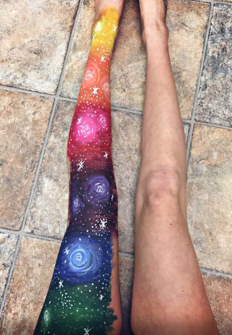 Body art Bodysuit Tattoos, Leg Painting, Leg Art, Skin Paint, Painting Tattoo, Back Painting, Colors Of The Rainbow, Women Body, Art Women