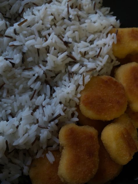 #food #foodporn #rice #nuggets #chicken #yummy Rice Nuggets, Nuggets Chicken, Rice And Chicken, Chicken Nuggets, White Rice, Rice, Chicken, Quick Saves, White