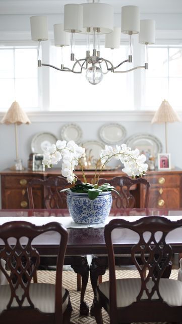 Peyton Huneycutt Roberts on Instagram: "The perfect centerpiece for our dining room 🤍 DIY Orchid in Chinoiserie Planter. Everything was purchased from Amazon and was less than $140. I’ve seen these exact chinoiserie planters at Home Goods for much cheaper but couldn’t seem to find one when I actually needed it. I wanted the $300 and up look, but for the smaller budget. 20 minutes of time during Henry’s nap✨🌱 • • • Follow my shop @Peyton_Roberts on the @shop.LTK app to shop this post and get my Chinoiserie Centerpiece, Coffered Ceiling Paint, Chinoiserie Dining Room, Diy Chinoiserie, Dining Room Diy, Diy Orchids, Ceiling Painted, Chinoiserie Planter, Library Living Room