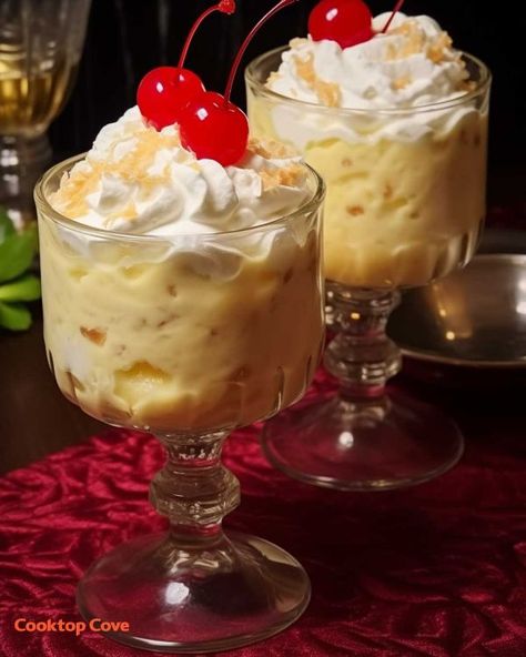 I love serving these at my parties. It's such a breeze (and cheap) to make and looks so fancy Pineapple Desert, Pineapple Pudding, Pineapple Delight, Pineapple Dessert, Coconut Sorbet, Pineapple Dessert Recipes, Pineapple Desserts, Snowball Cookies, Vanilla Pudding Mix