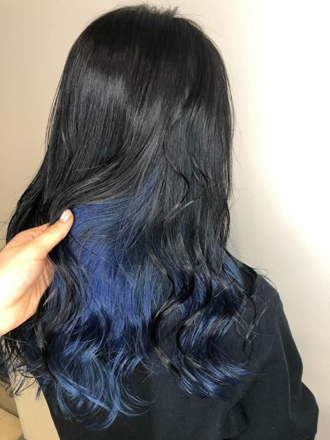 Blue Hair Underneath, Under Hair Color, Hair Dyed Underneath, Two Color Hair, Hidden Hair Color, Hair Color Underneath, Peekaboo Hair, Hair Color Streaks, Hair Streaks