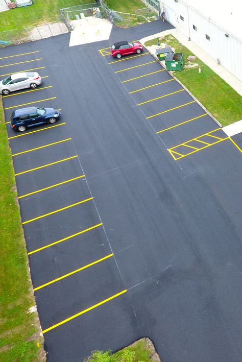 Car Parking Design Home, Car Parking Design, Parking Lot Design, School Parking Lot, Car Park Design, Parking Lot Striping, Infrastructure Architecture, Parking Lot Architecture, Building Landscape