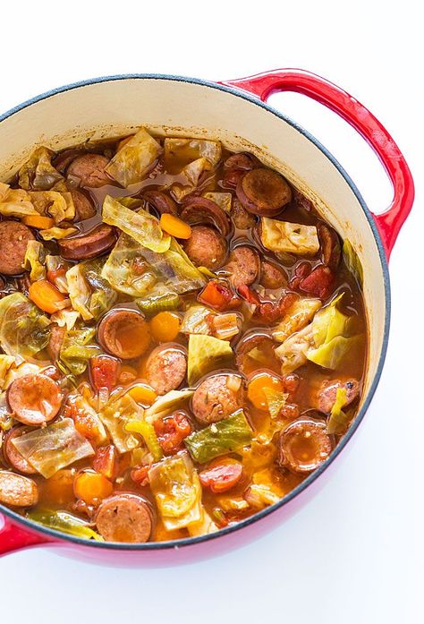 Smoked Sausage and Cabbage Soup - So hearty and full of smoked sausage and healthy veggies! Smoked Sausage And Cabbage, Smoked Cabbage, Sausage And Cabbage Soup, Sausage Smoked, Cabbage And Smoked Sausage, Soup Sausage, Cabbage Soup Crockpot, Soup Cabbage, Sausage Cabbage