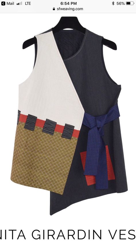 Handmade Sleeveless Casual Vest, Kimono Vest Sewing Pattern, Modern Japanese Clothing, Casual Sleeveless Patchwork Vest, Japanese Vest Sewing Pattern, Long Sleeveless Vest Sewing Pattern, 00s Mode, Trendy Shirt Designs, Batik Design