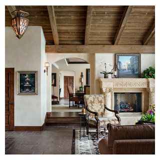 Spanish Home in Rancho Santa Fe - Mediterranean - Living Room - San Diego - by H O M E + atelier Michael Ranson | Houzz Santa Fe Living Room, Mediterranean Fireplace, Spanish Style Living Room, Lantern Decor Living, Lantern Living Room, Mediterranean Living Room, Brown Living Room Decor, Mediterranean Interior Design, Tuscan Style Homes