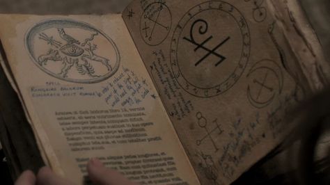 A sigil is a type of symbol used in magic as a signature for demons or other entities and sometimes describes the goal of the user; the outcome of the spell it composes. The first sigil seen in the series was in the episode Heather. Amelia Blake placed one on the wrist of her friend, Heather Barnes, after a demon had entered her body sixteen years ago during the night of the Boatyard fire. Years later, Cassie wanted to find out what had happened to Heather, since Zachary Larson attacked... Witch Tv Series, Secret Circle, Family Symbol, Attraction Spell, Book Of Shadow, Family Books, Black Pins, Practical Magic, Compass Tattoo